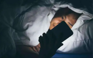 到底幾點(diǎn)睡覺(jué)算熬夜？補(bǔ)覺(jué)能補(bǔ)回來(lái)嗎？Nature & Cell子刊為您解答